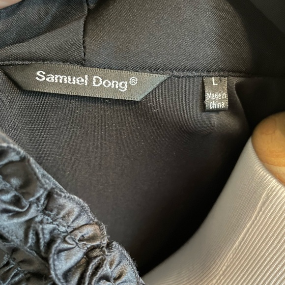 Samuel Dong fancy velvet blazer with ruffle design - Picture 8 of 10